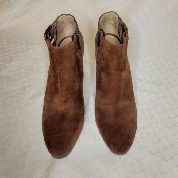Michael Kors cognac suede leather boots heel with zipper and gold buckle size 10 - Picture 5 of 16